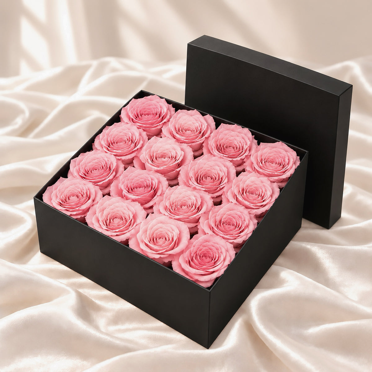 Forever Roses – Square Gift Box Pink